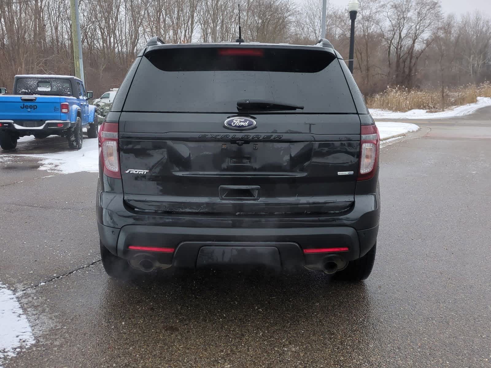 Thumbnail: 2015 Ford Explorer - 7