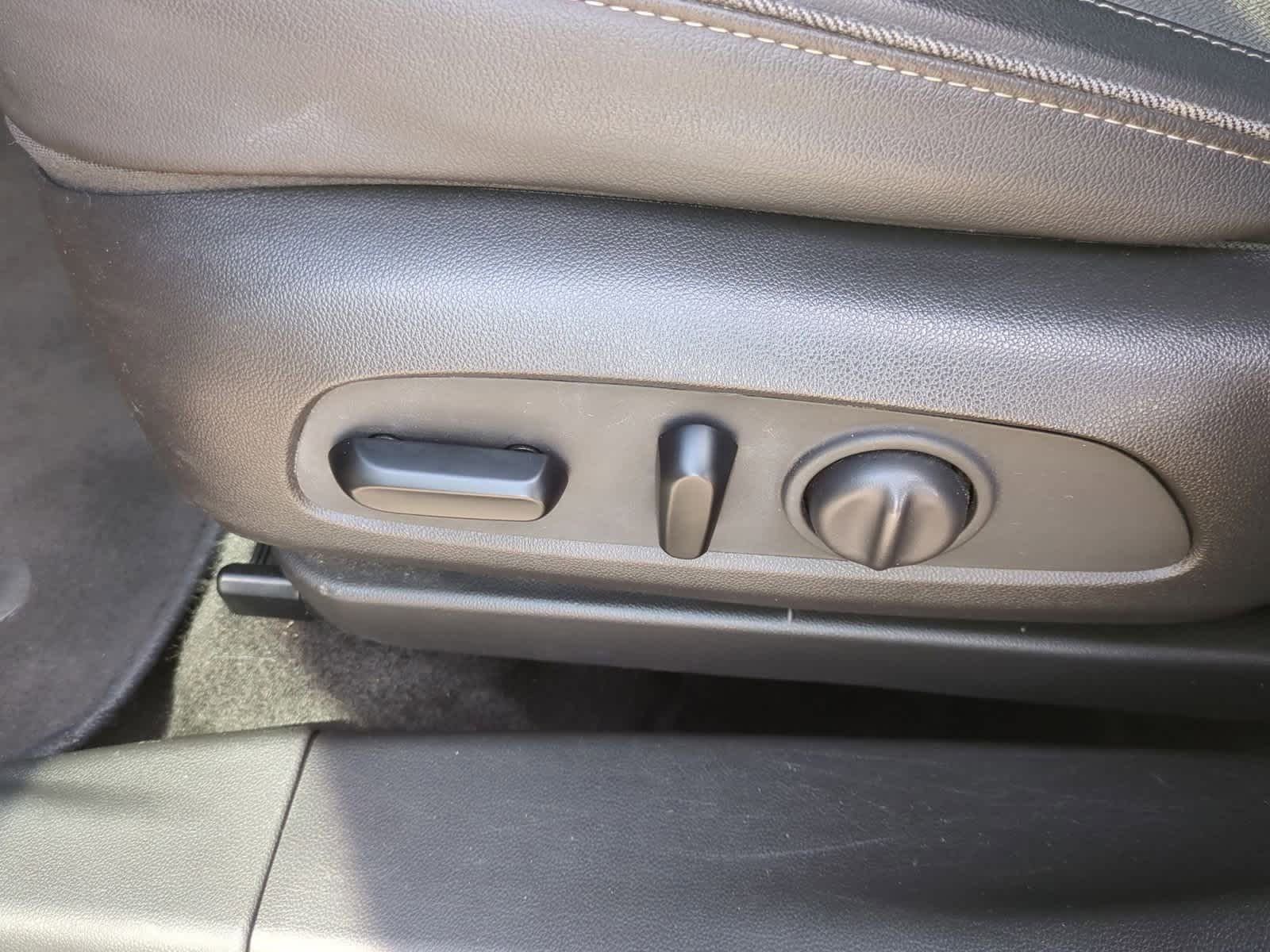 Thumbnail: 2021 Buick Encore GX - 17