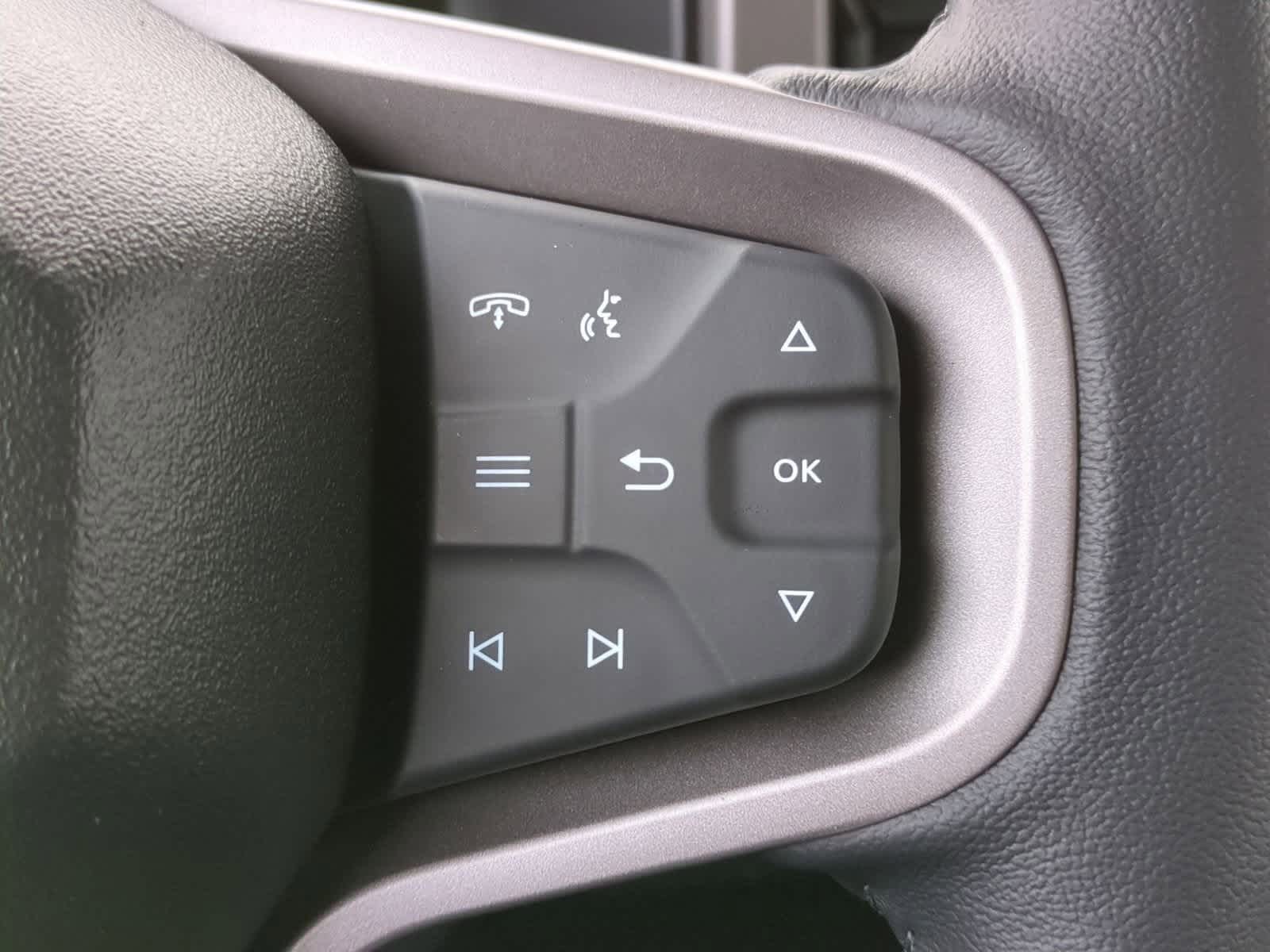 Thumbnail: 2023 Ford Bronco - 24