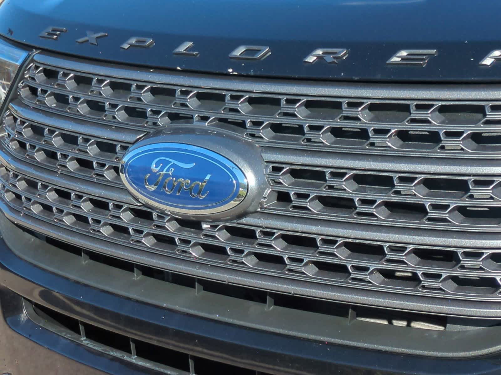 Thumbnail: 2021 Ford Explorer - 12
