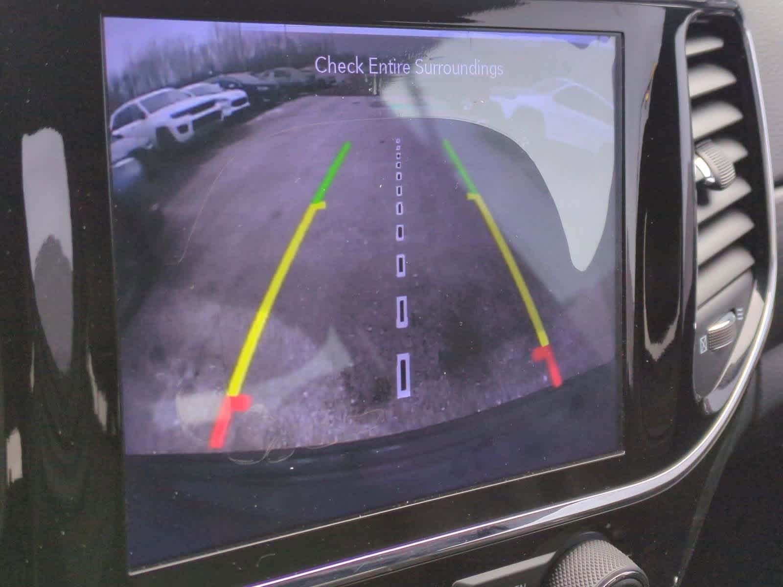 Thumbnail: 2020 Jeep Grand Cherokee - 28