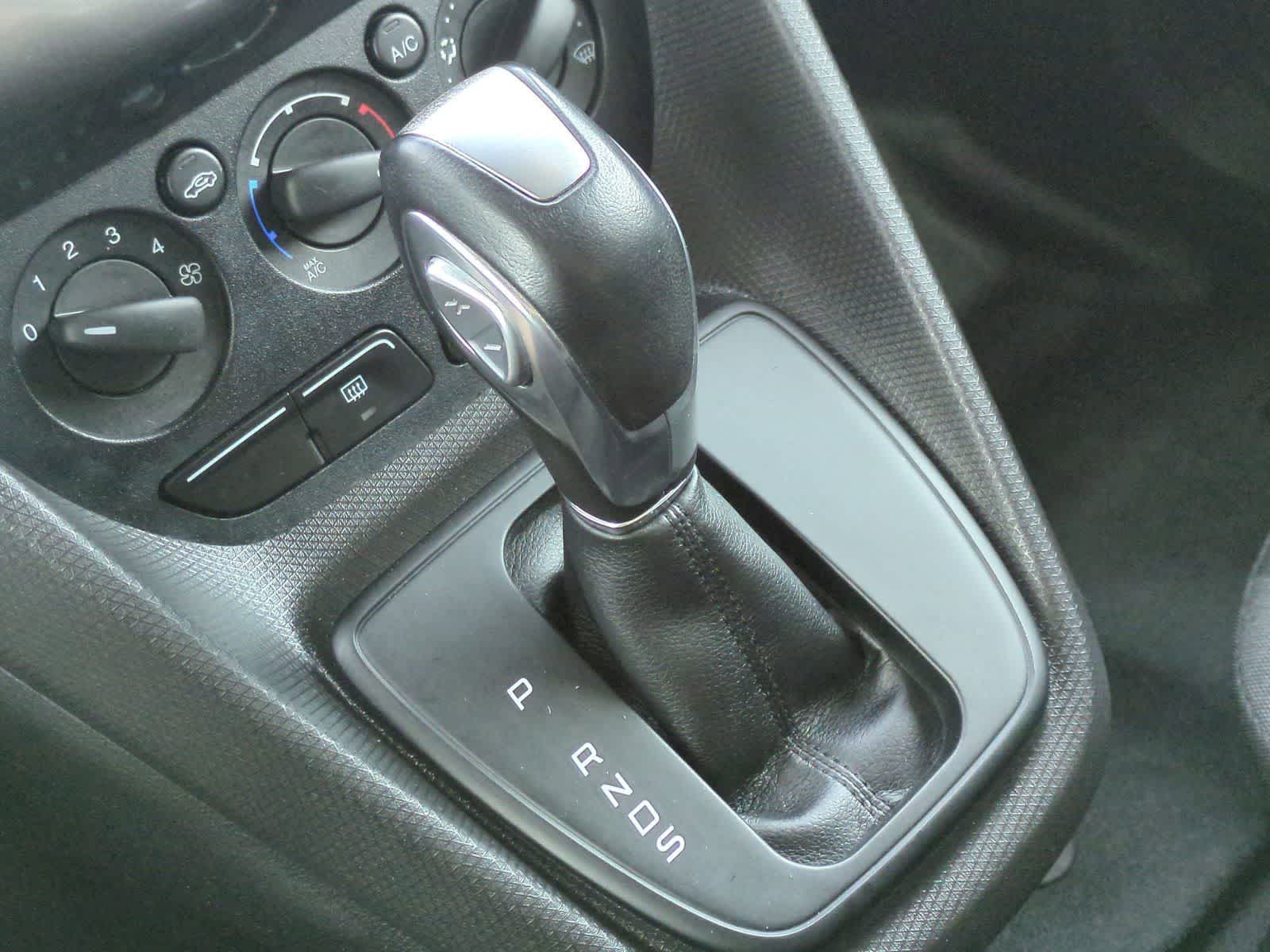 Thumbnail: 2018 Ford Transit Series - 31