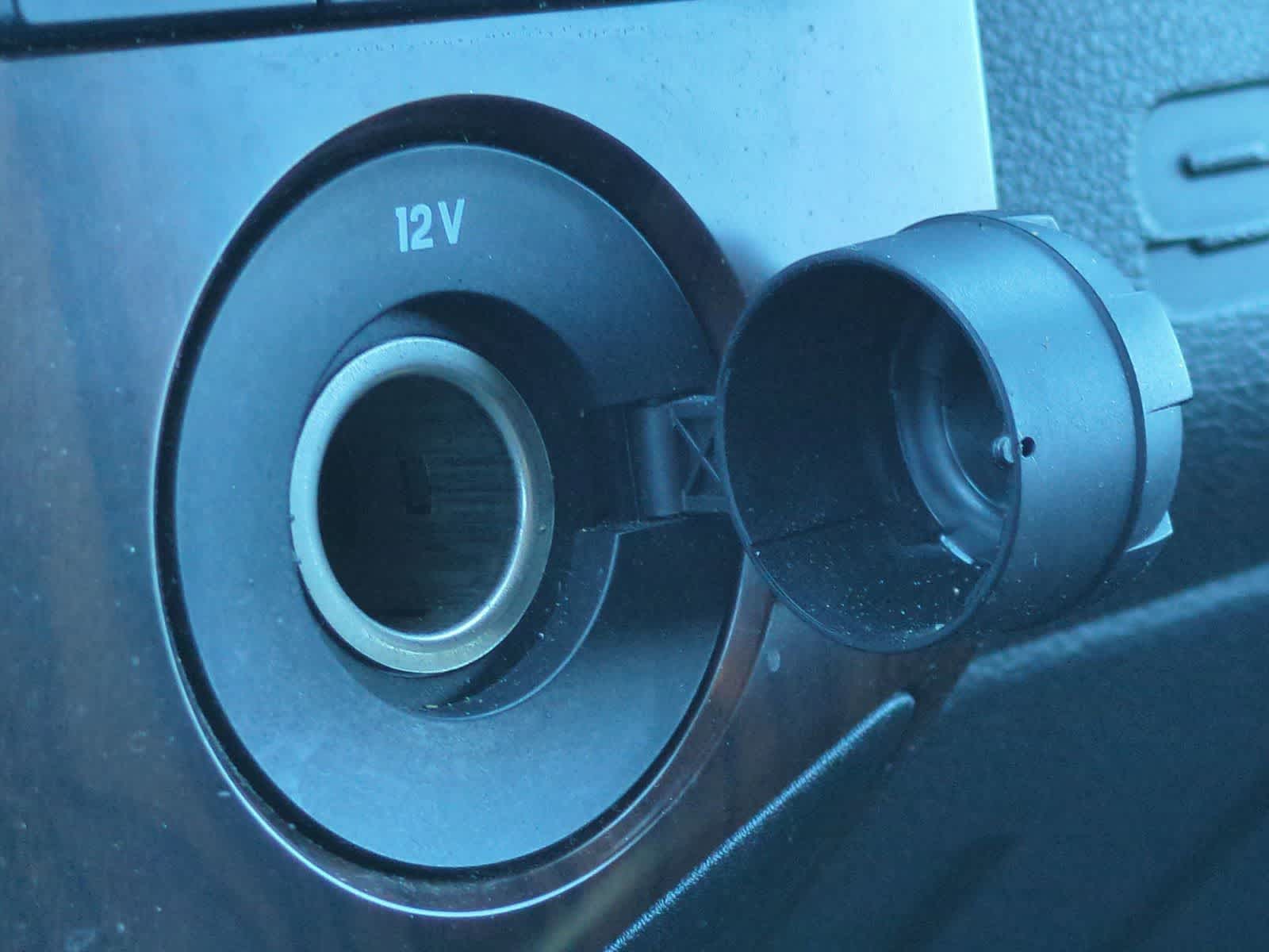 Thumbnail: 2012 Ford Econoline - 32