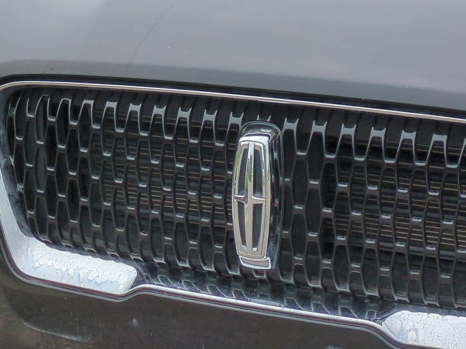 Thumbnail: 2022 Lincoln Corsair - 12