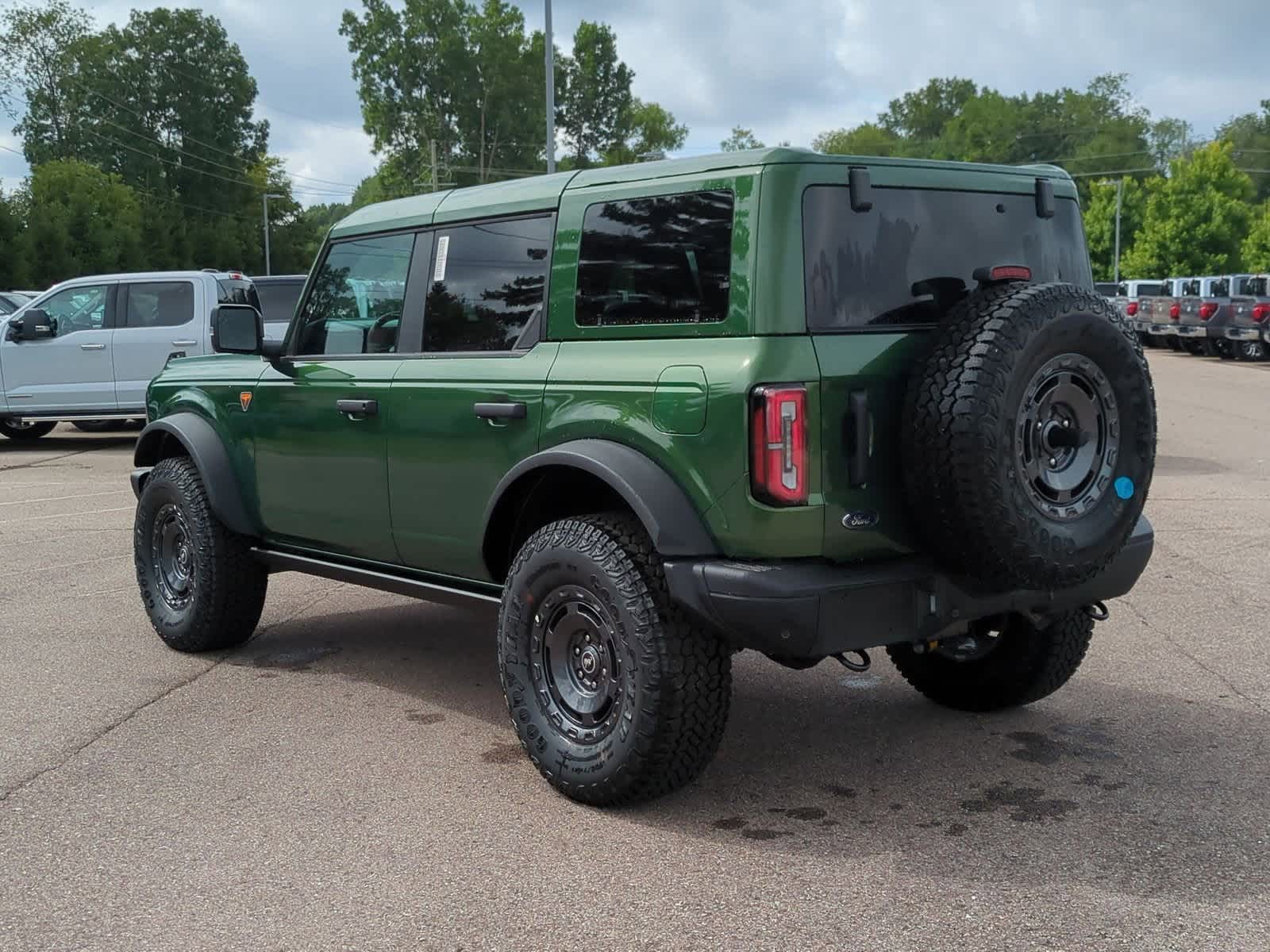 Thumbnail: 2025 Ford Bronco - 6