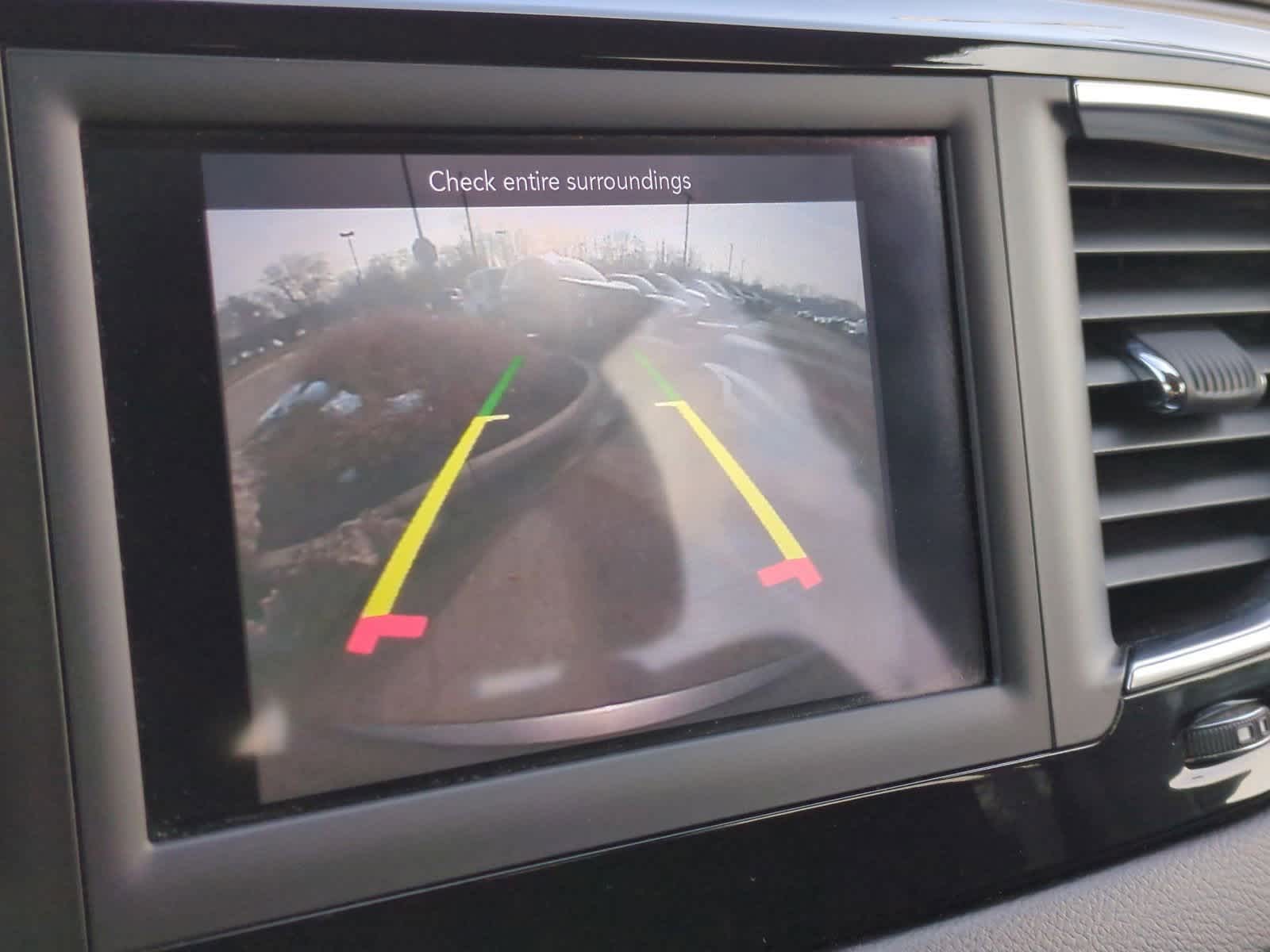 Thumbnail: 2018 Chrysler Pacifica - 31