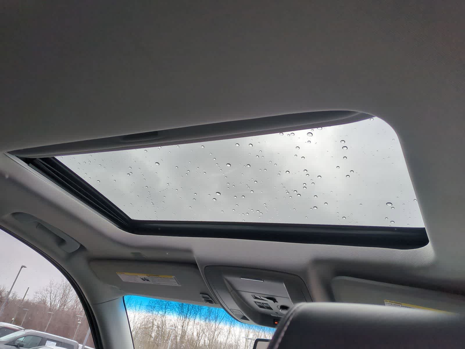 Thumbnail: 2017 GMC Yukon - 22