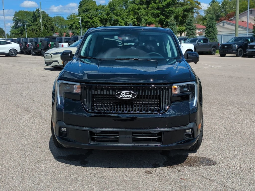 New 2025 Ford Maverick Lobo High Truck