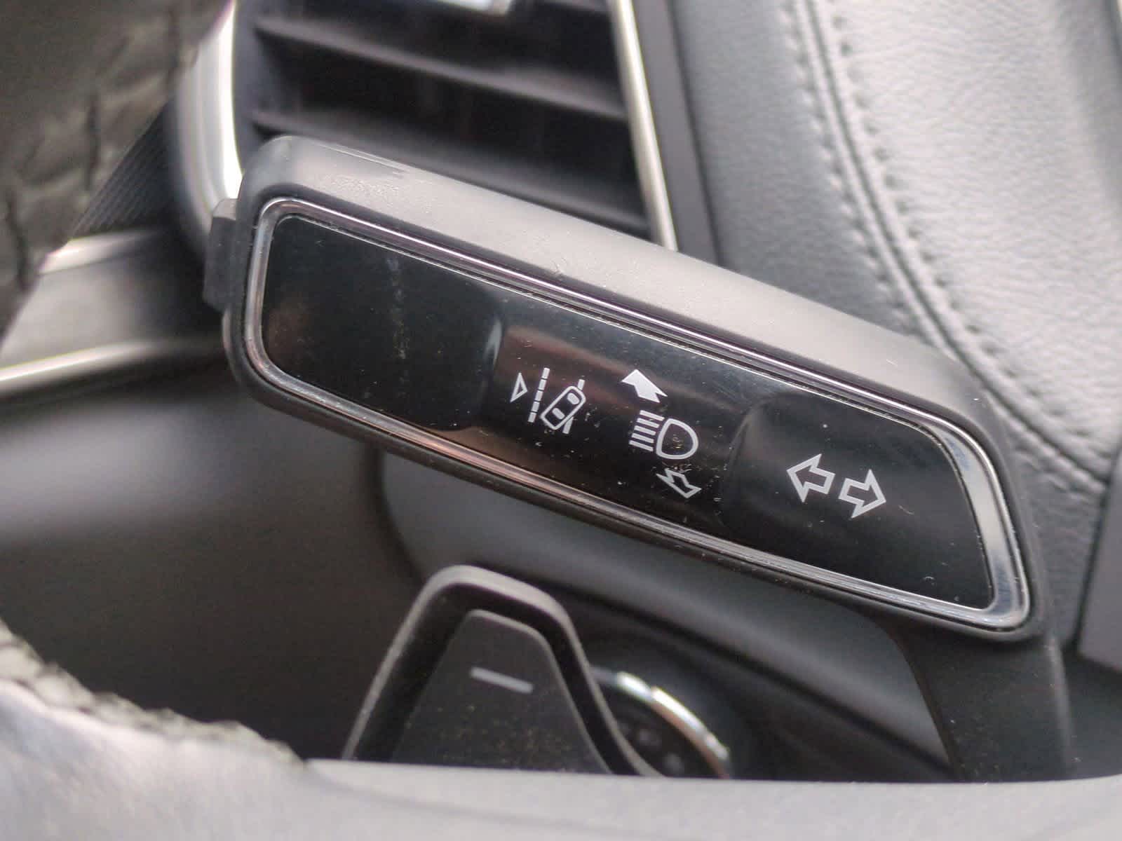 Thumbnail: 2019 Lincoln Nautilus - 28