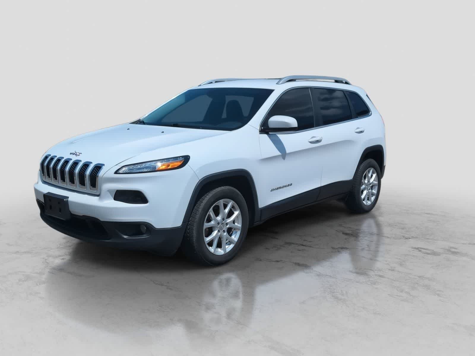 Thumbnail: 2018 Jeep Cherokee - 4