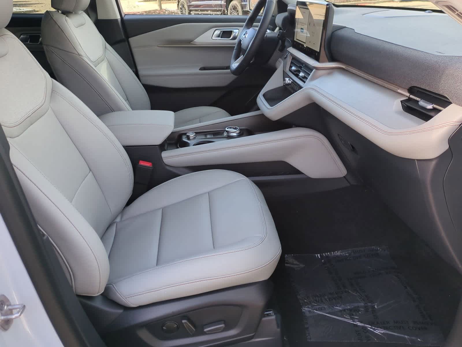 Thumbnail: 2026 Ford Explorer - 23