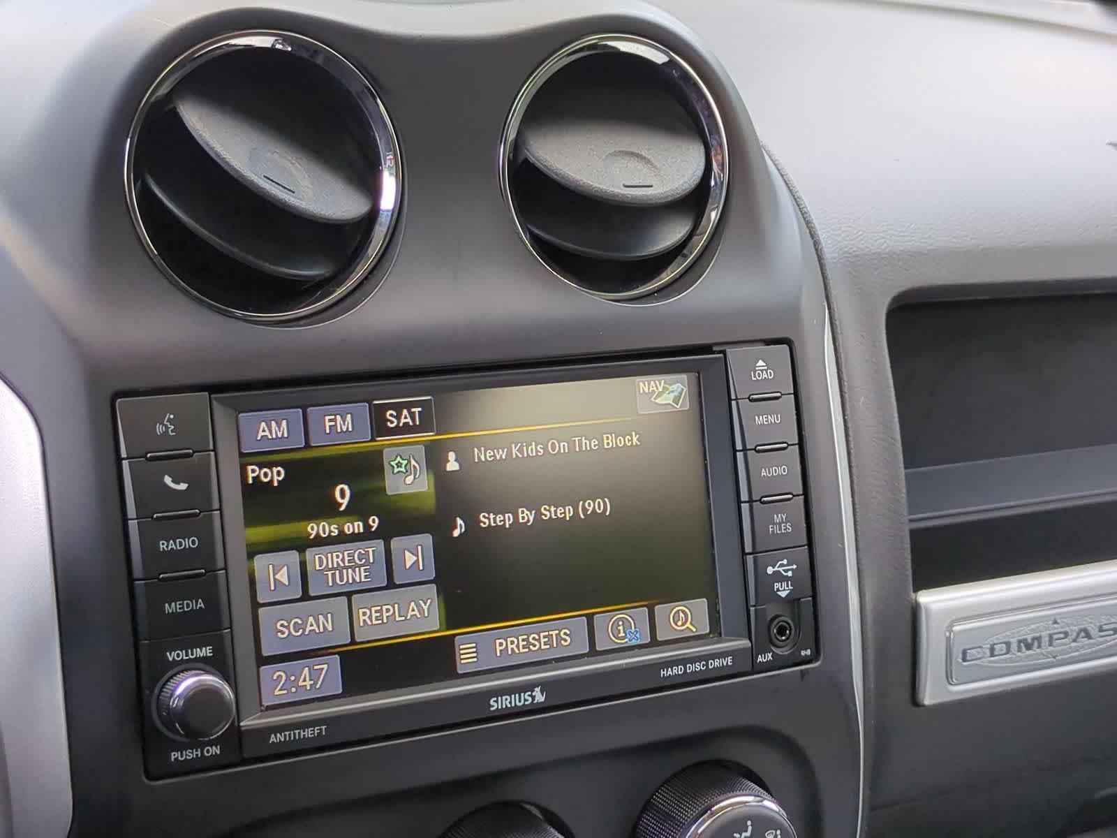Thumbnail: 2016 Jeep Compass - 29