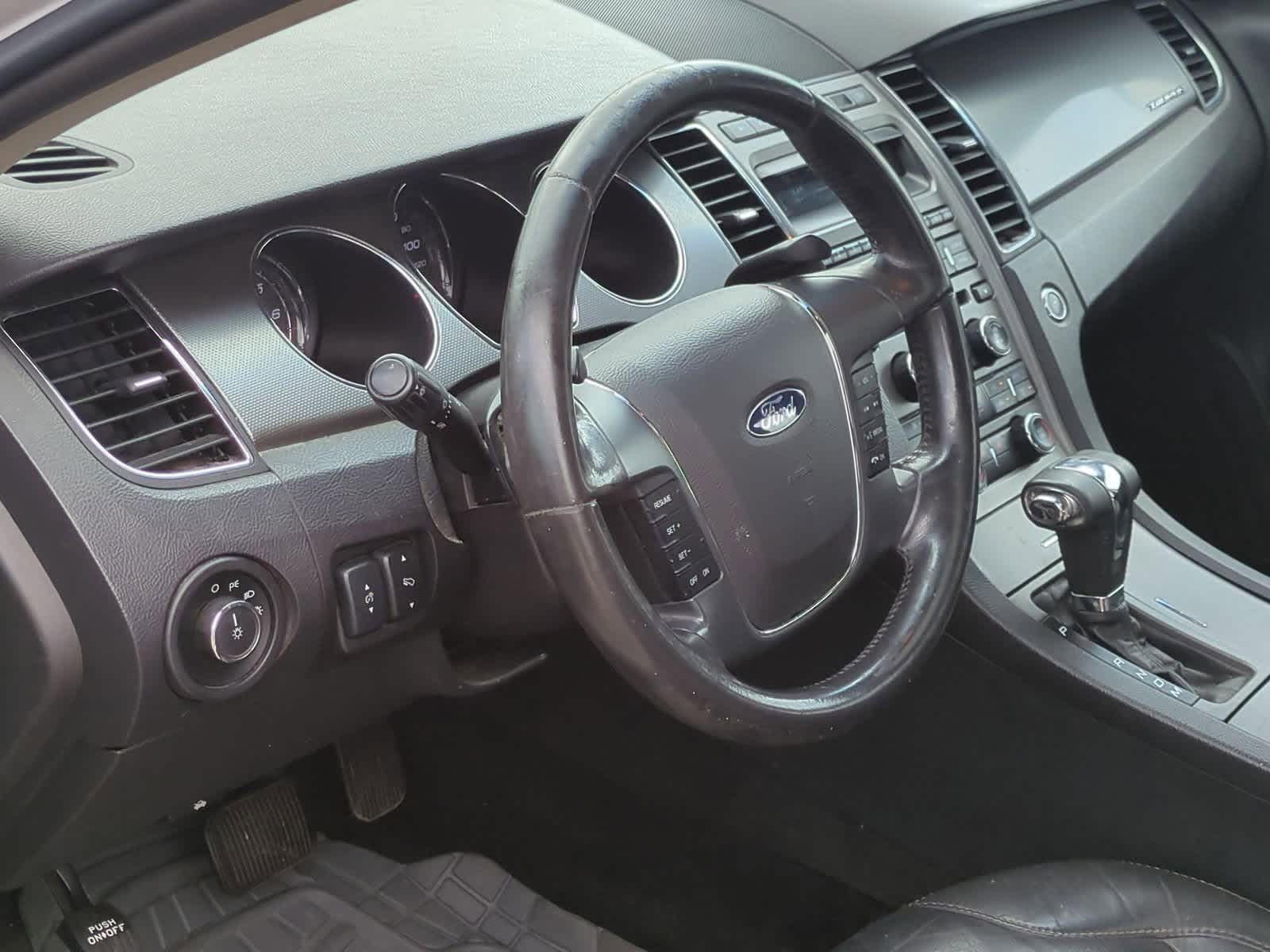 Thumbnail: 2012 Ford Taurus - 10