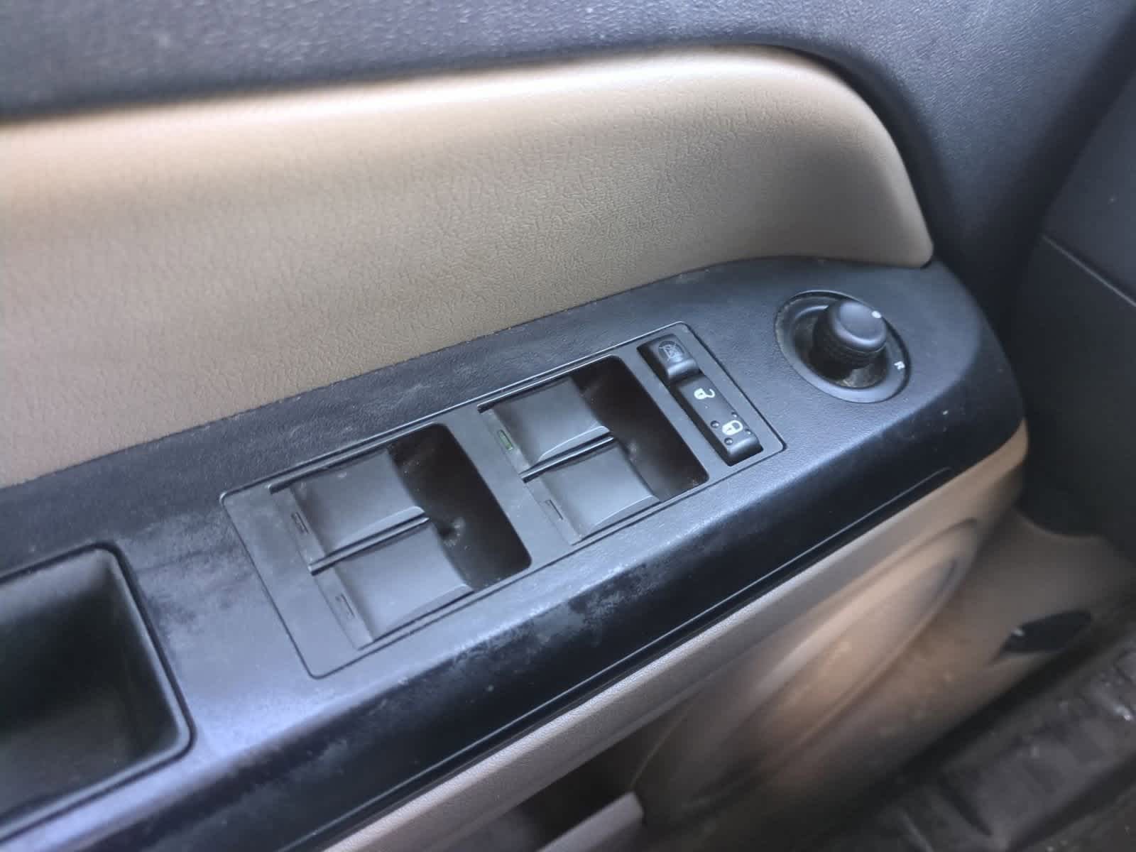 Thumbnail: 2010 Jeep Patriot - 23