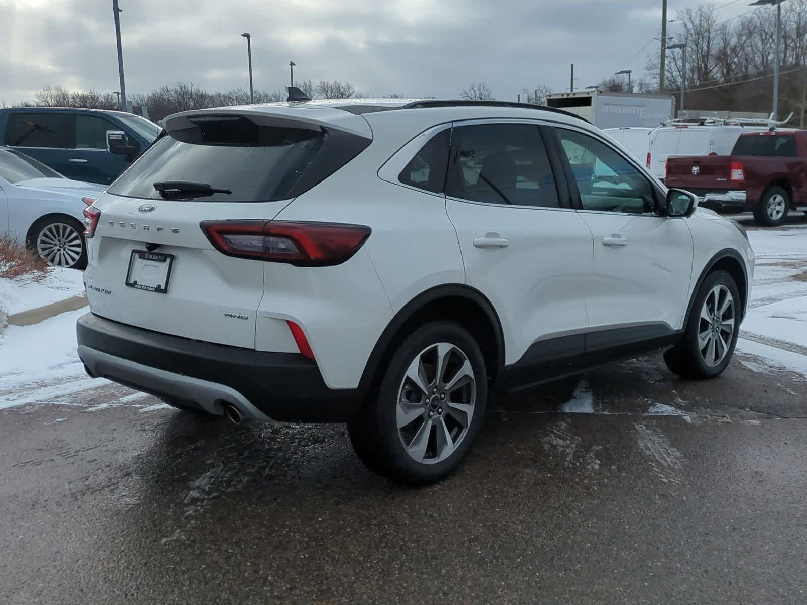 Thumbnail: 2024 Ford Escape - 8