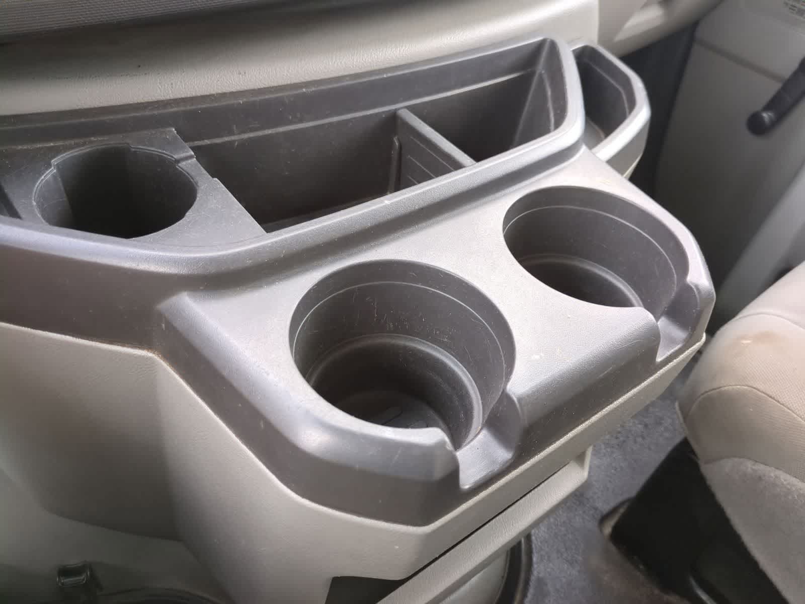 Thumbnail: 2016 Ford Econoline - 25