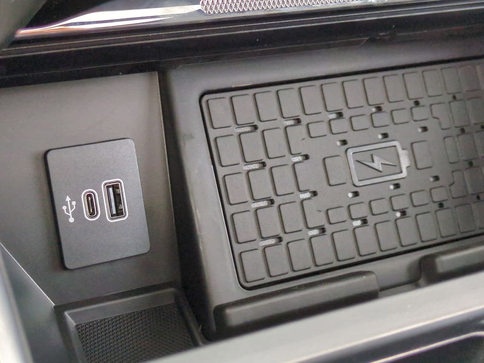 Thumbnail: 2025 Ford F-150 - 32