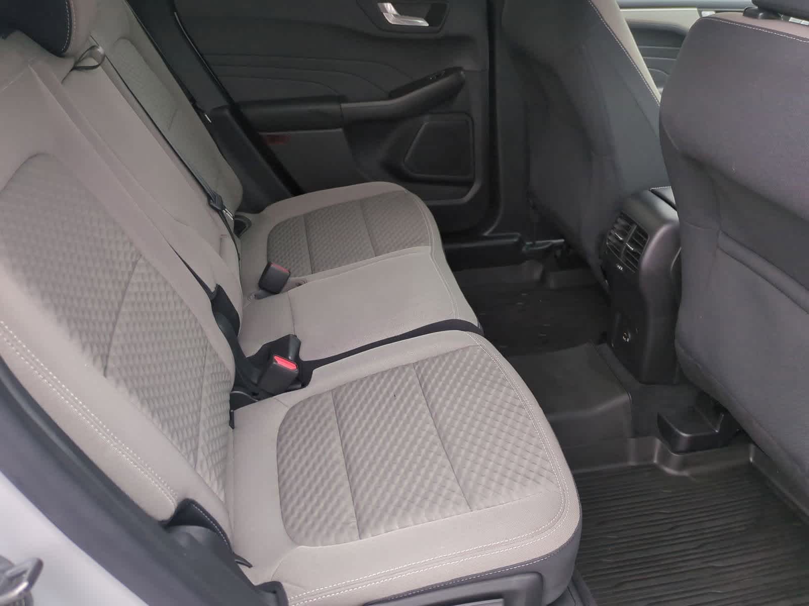 Thumbnail: 2021 Ford Escape - 20