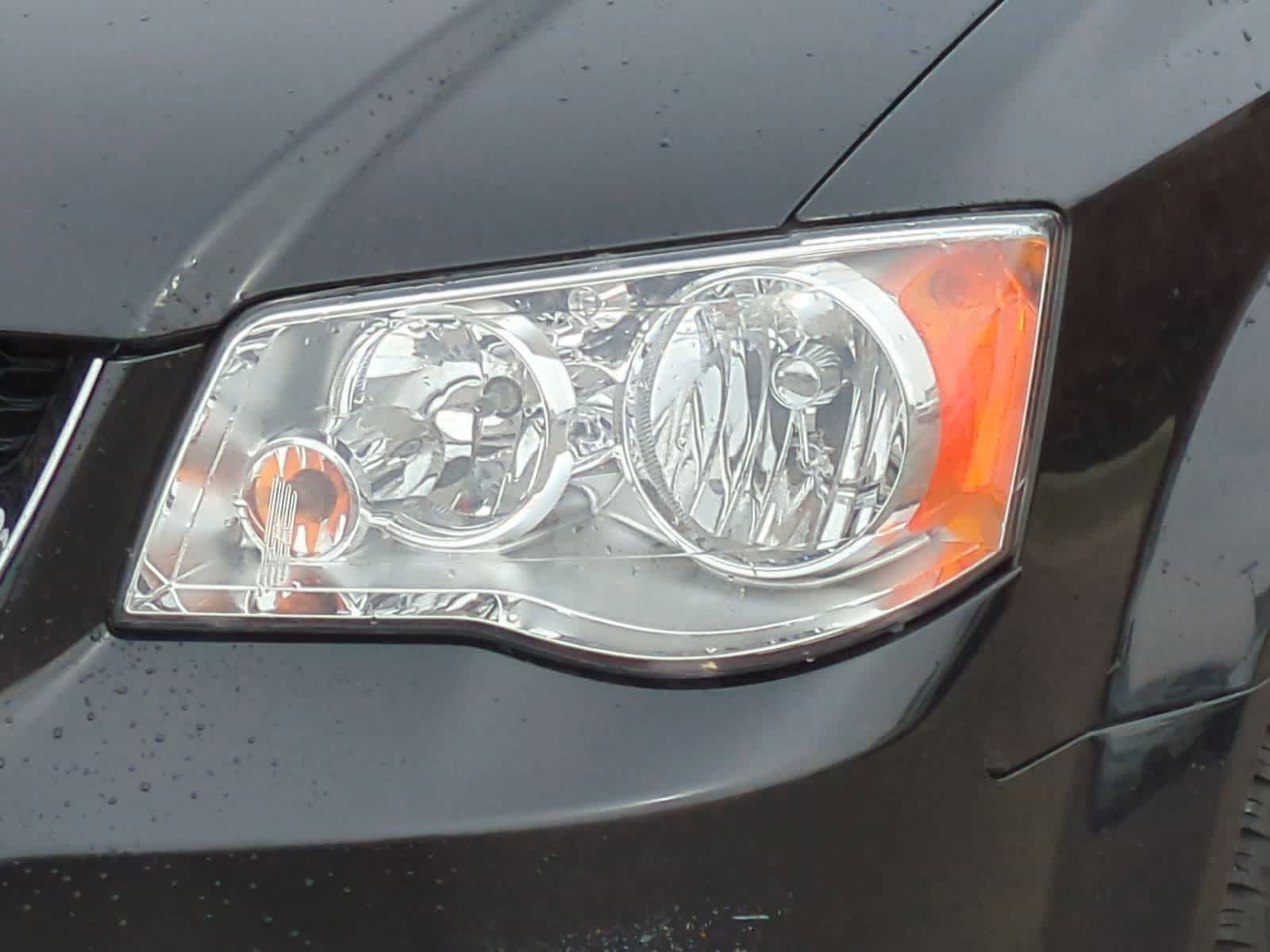 Thumbnail: 2013 Dodge Grand Caravan - 11