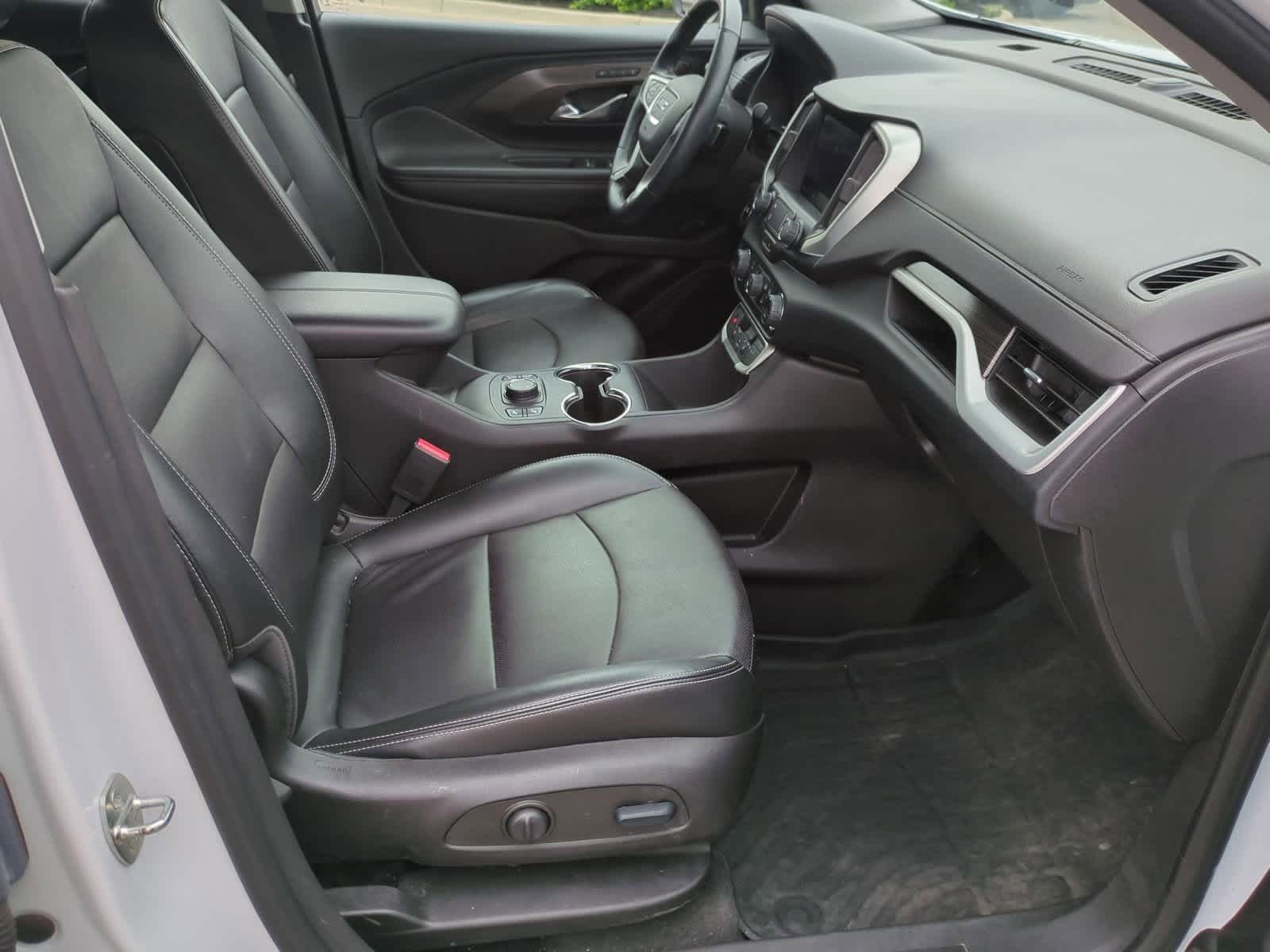 Thumbnail: 2023 GMC Terrain - 21