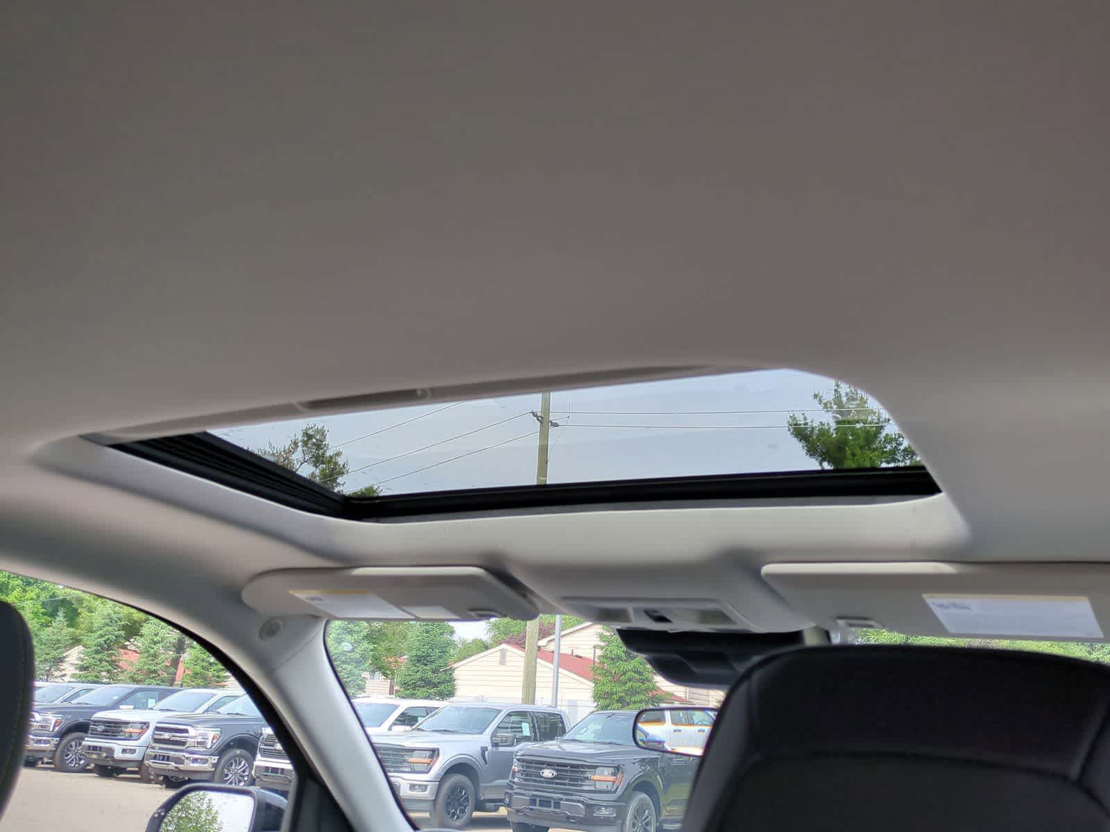 Thumbnail: 2025 Ford Maverick - 23