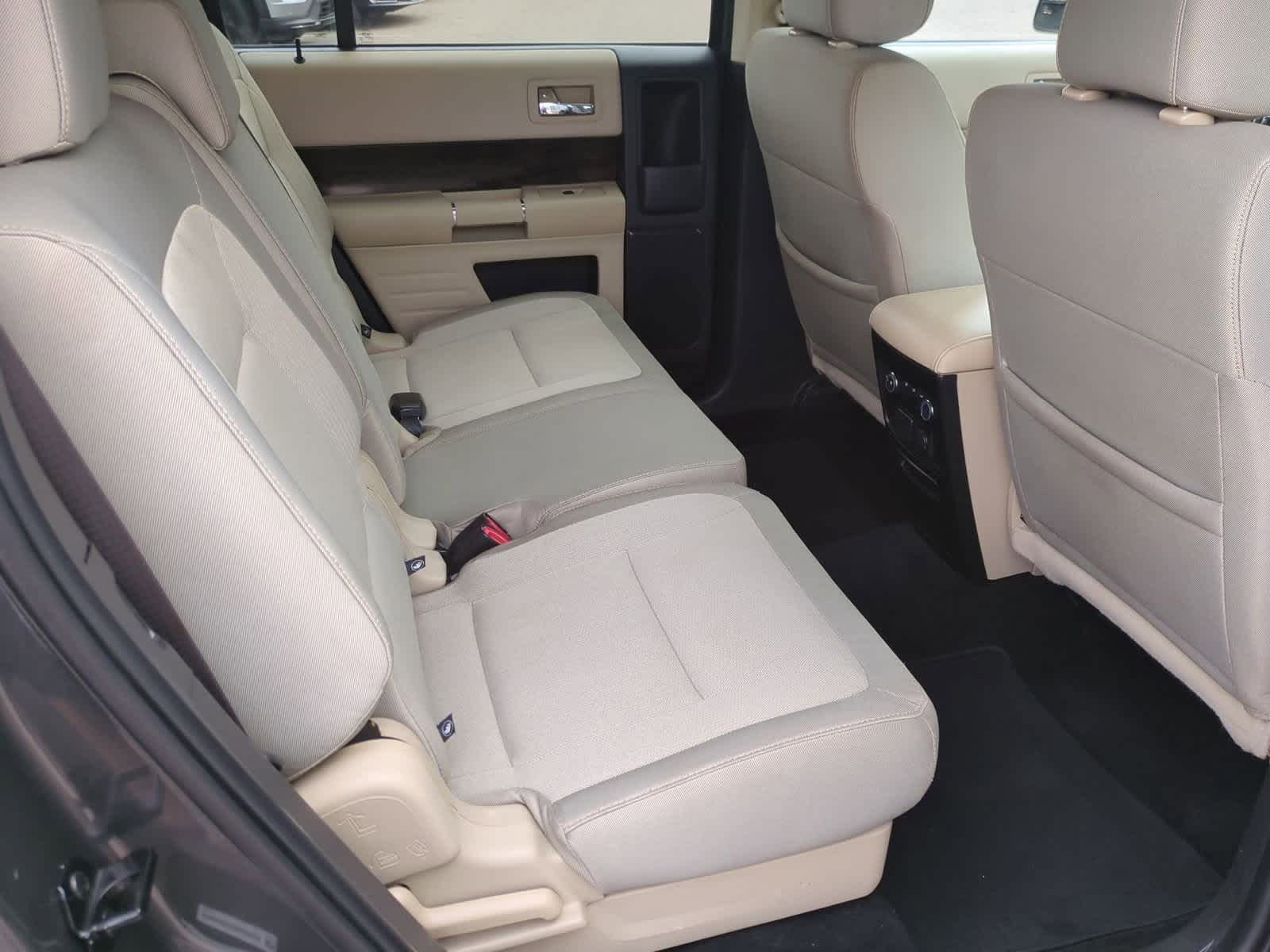 Thumbnail: 2019 Ford Flex - 20