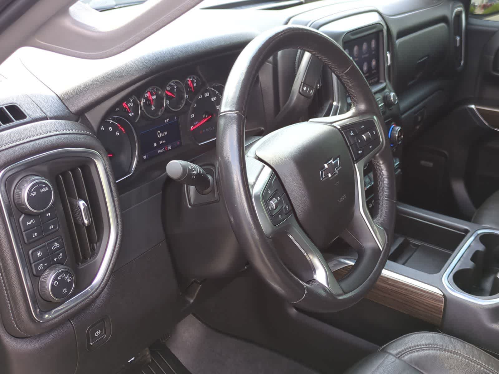Thumbnail: 2020 Chevrolet Silverado 1500 - 9