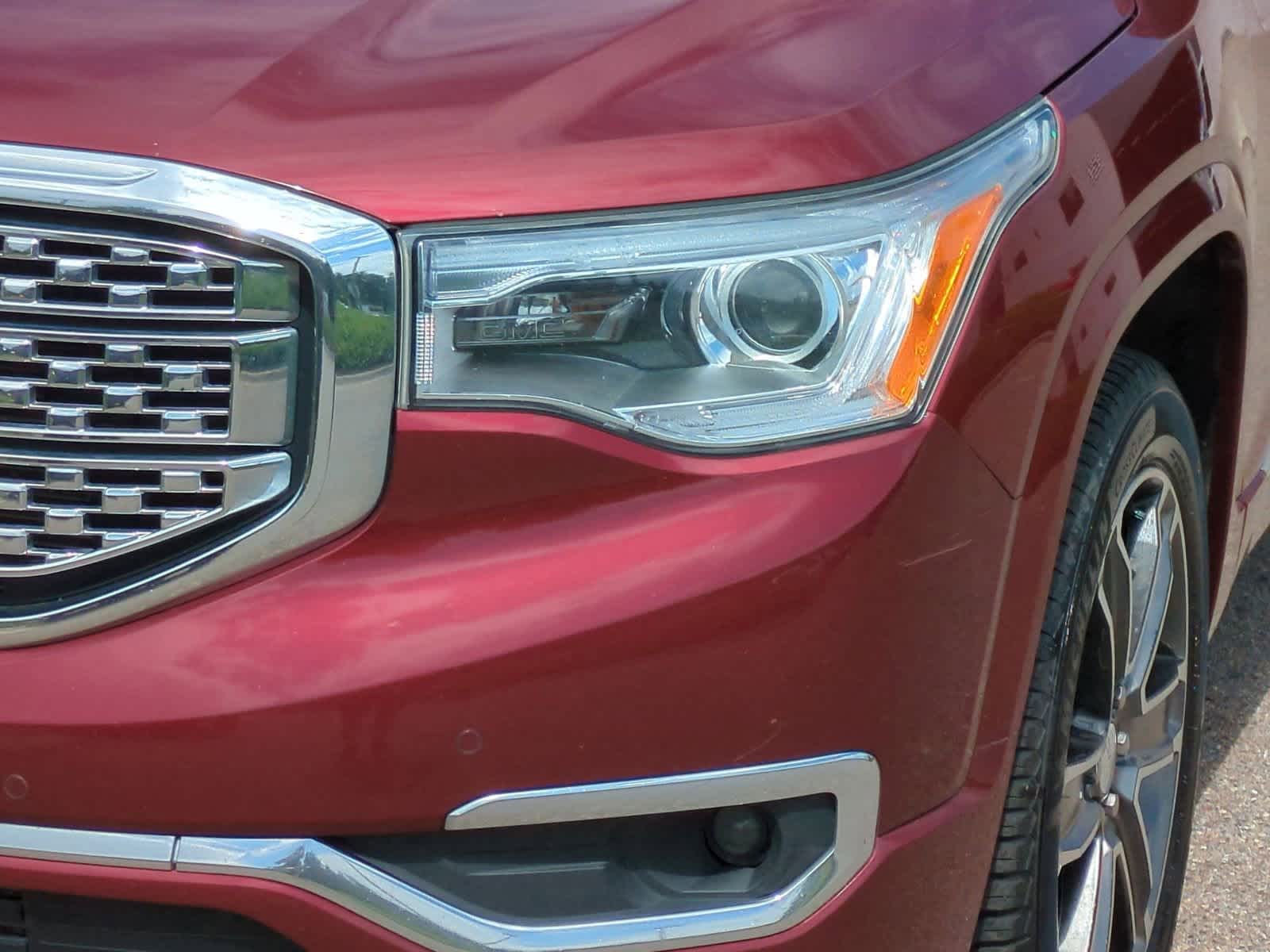 Thumbnail: 2017 GMC Acadia - 11