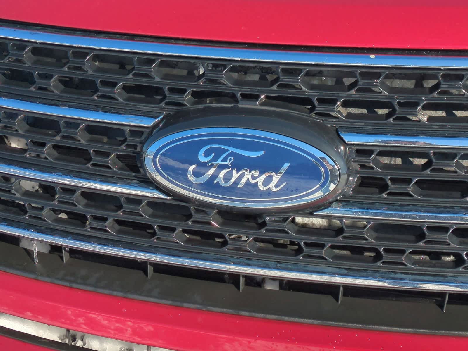 Thumbnail: 2022 Ford Explorer - 12