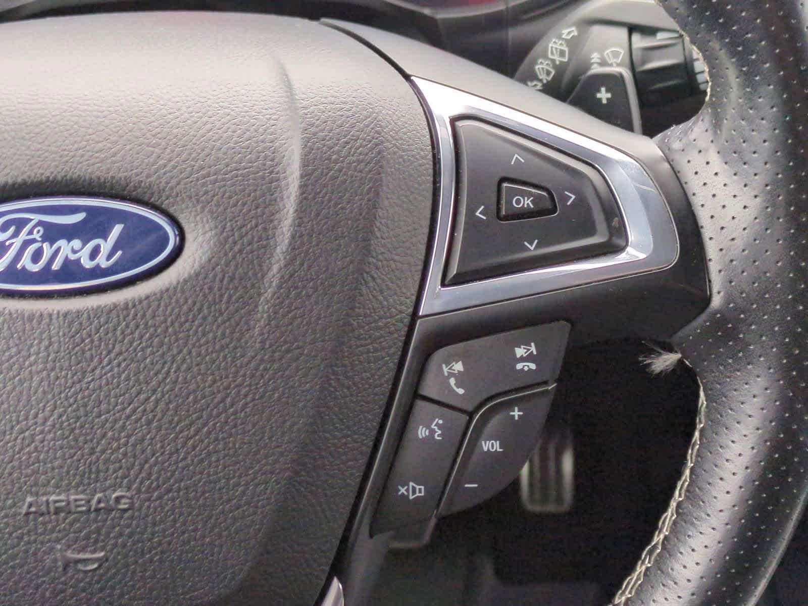 Thumbnail: 2023 Ford Edge - 24