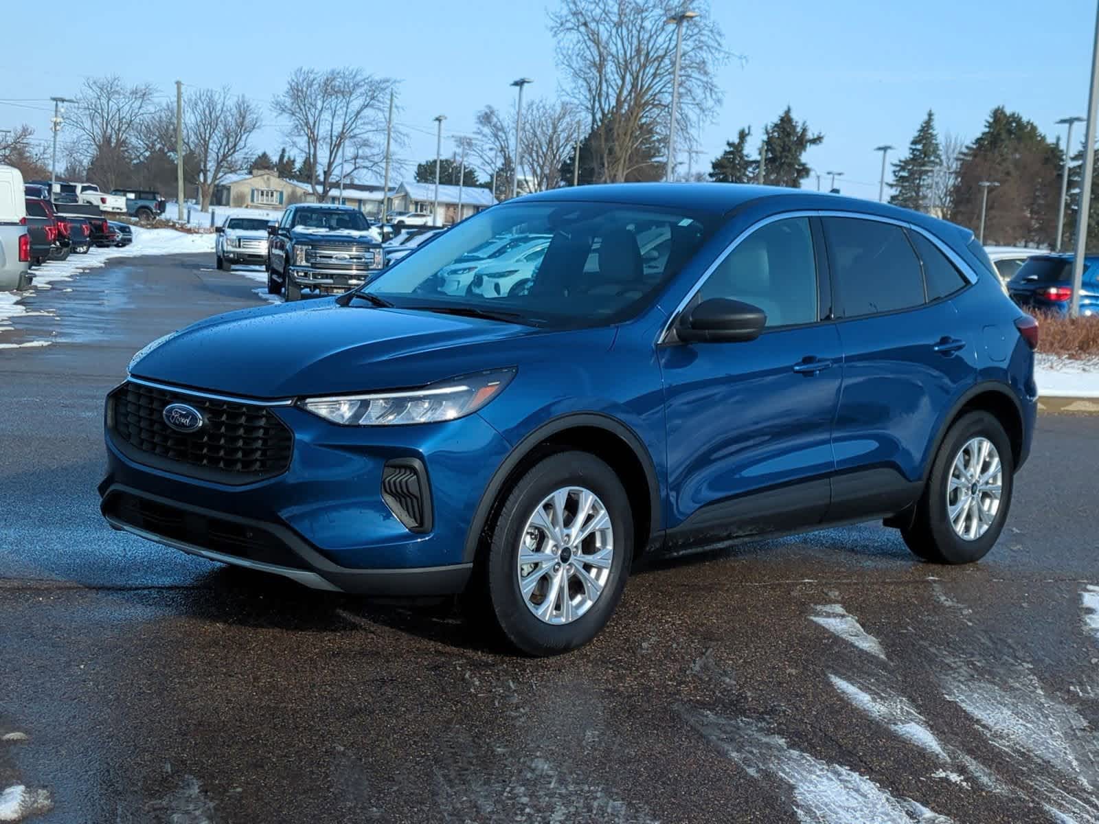 Thumbnail: 2023 Ford Escape - 4