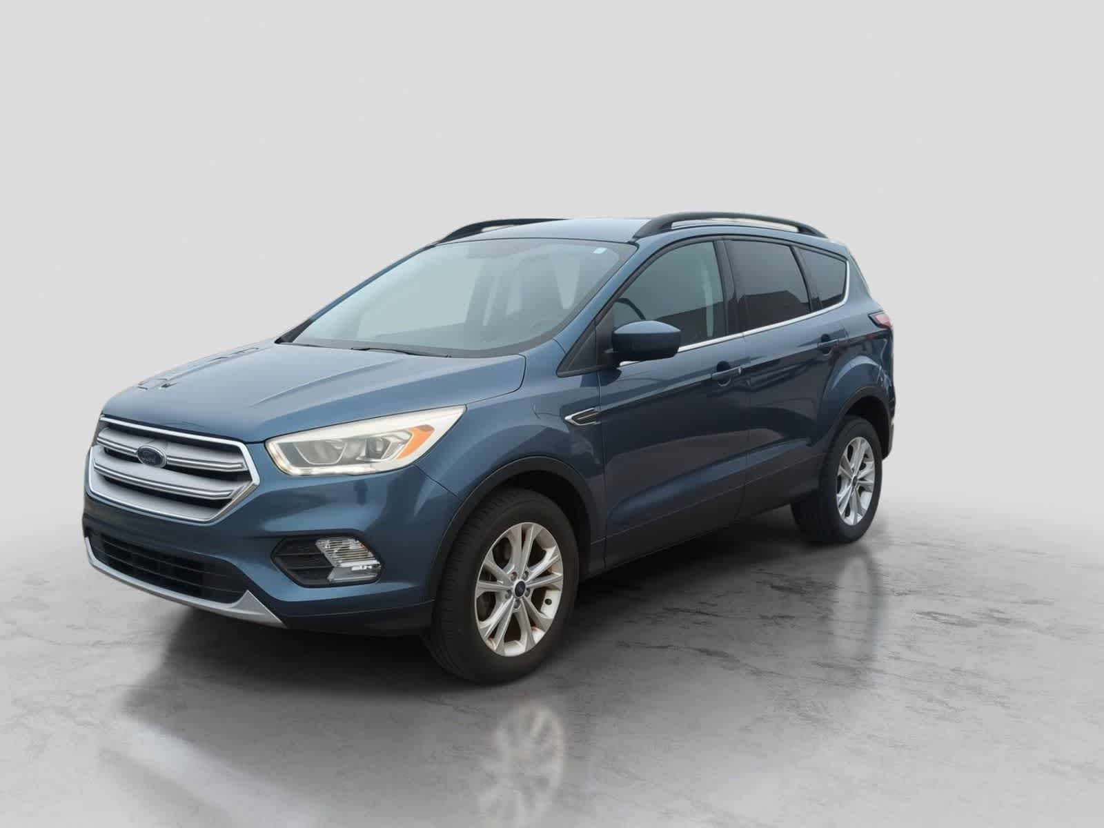 Thumbnail: 2018 Ford Escape - 4