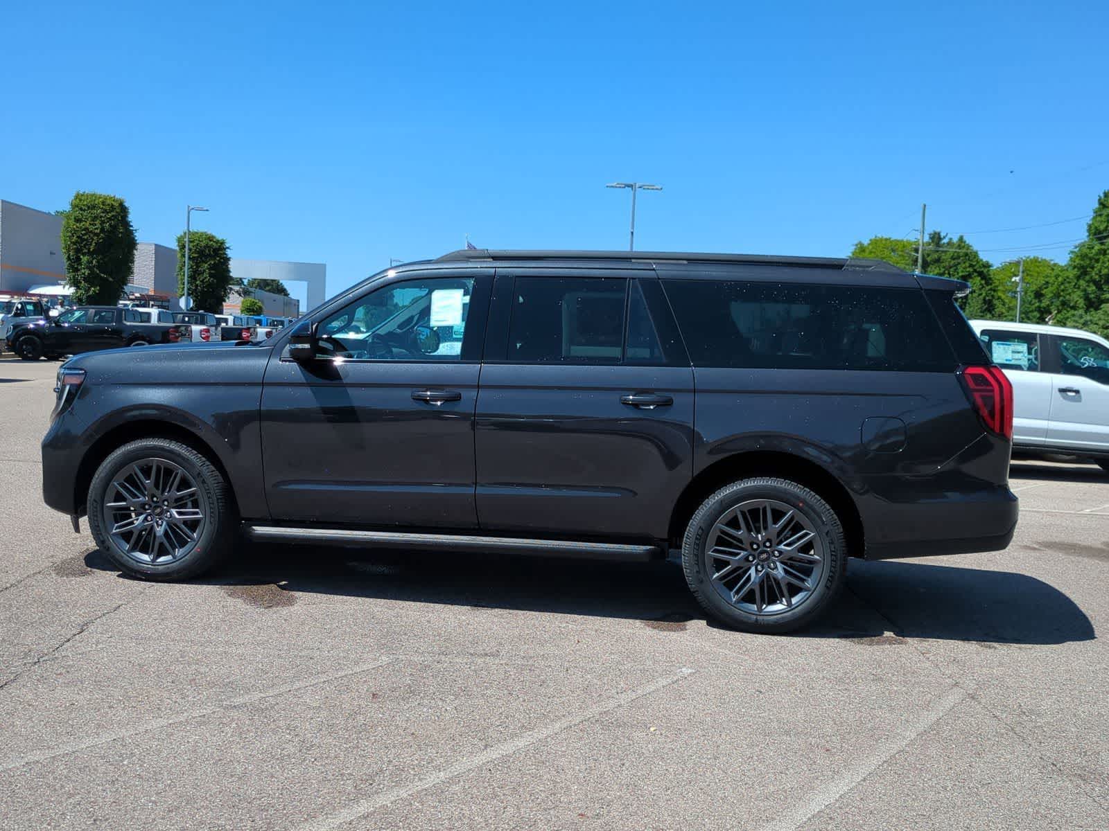 Thumbnail: 2026 Ford Expedition MAX - 5