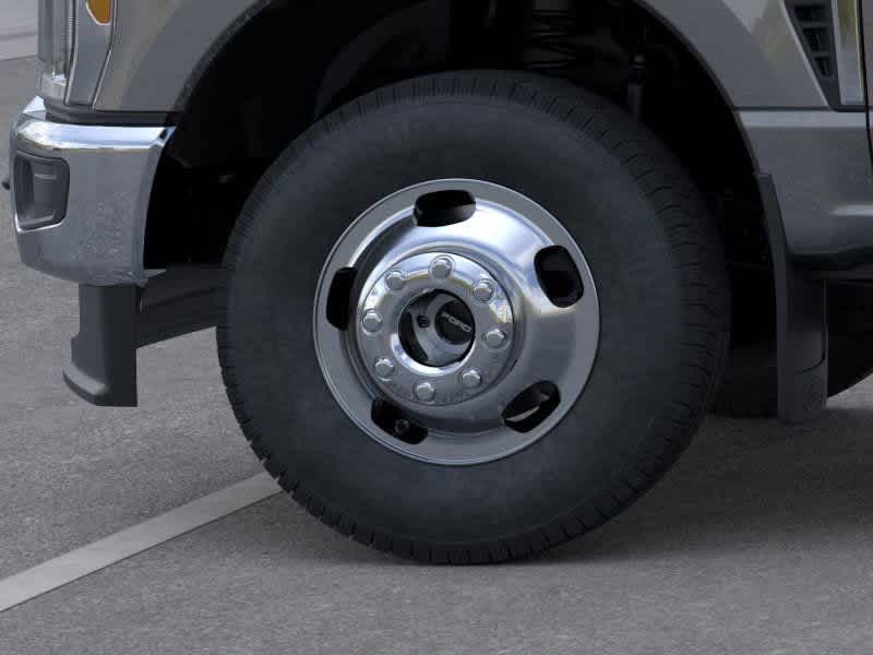 Thumbnail: 2026 Ford Econoline - 19