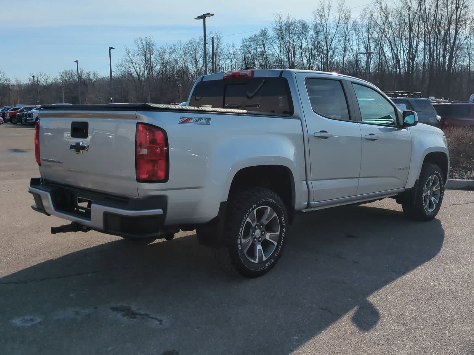 Thumbnail: 2018 Chevrolet Colorado - 8