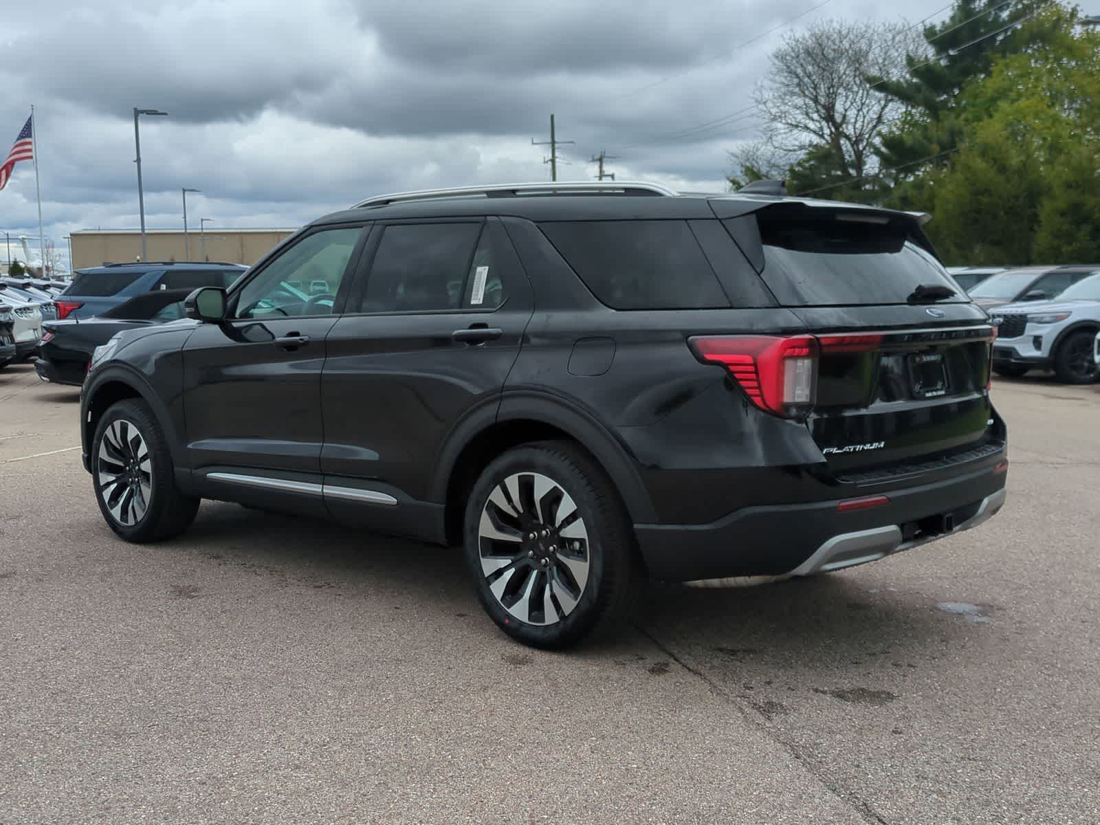 Thumbnail: 2026 Ford Explorer - 6