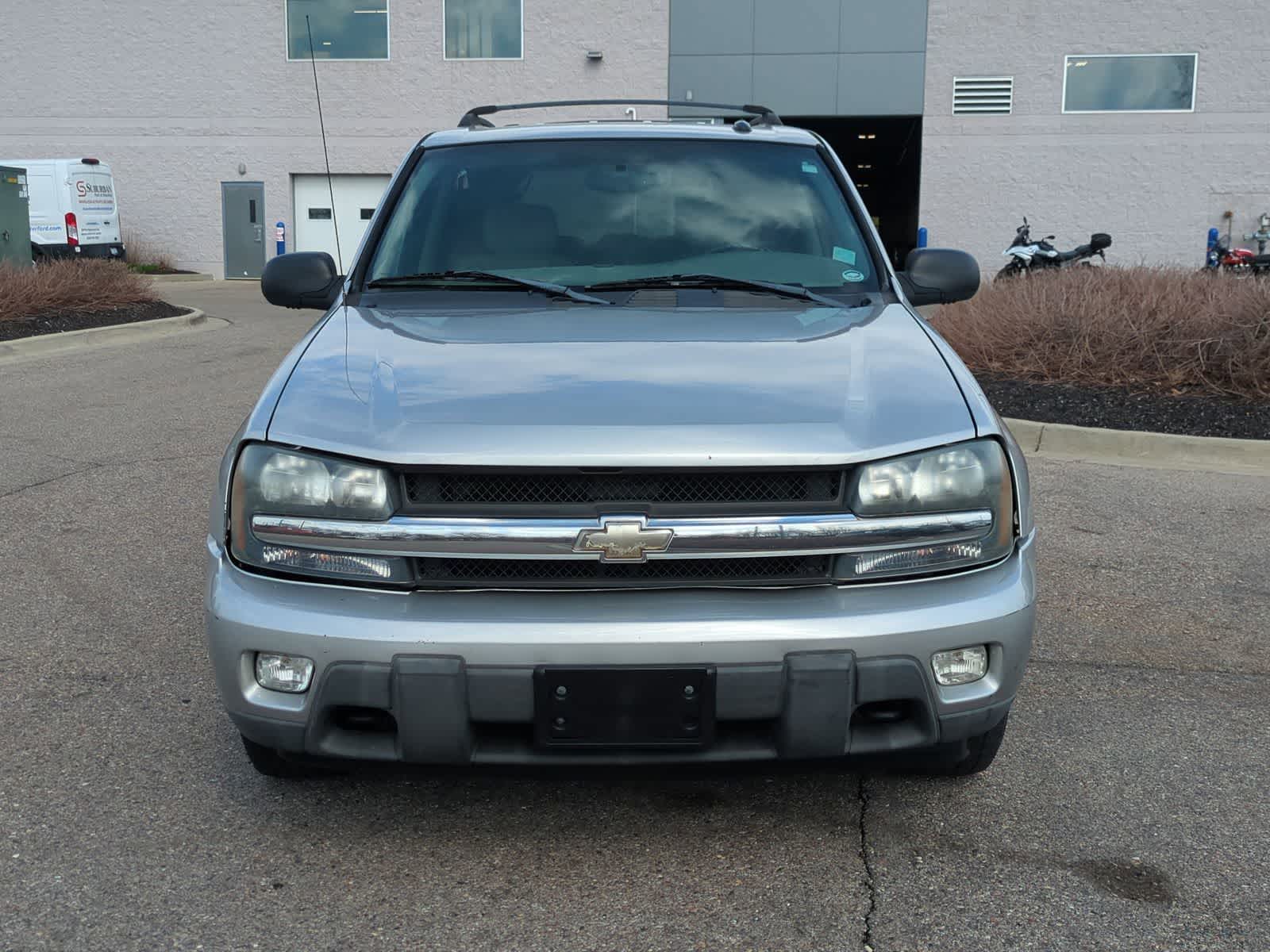 Thumbnail: 2004 Chevrolet TrailBlazer - 3
