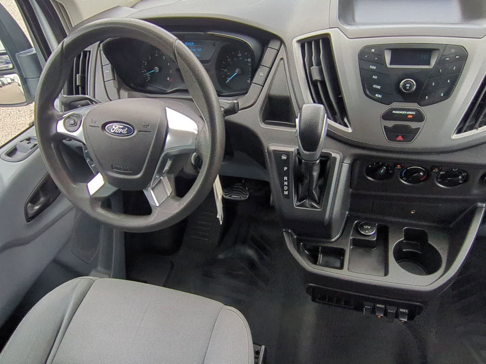 Thumbnail: 2015 Ford Transit Series - 15