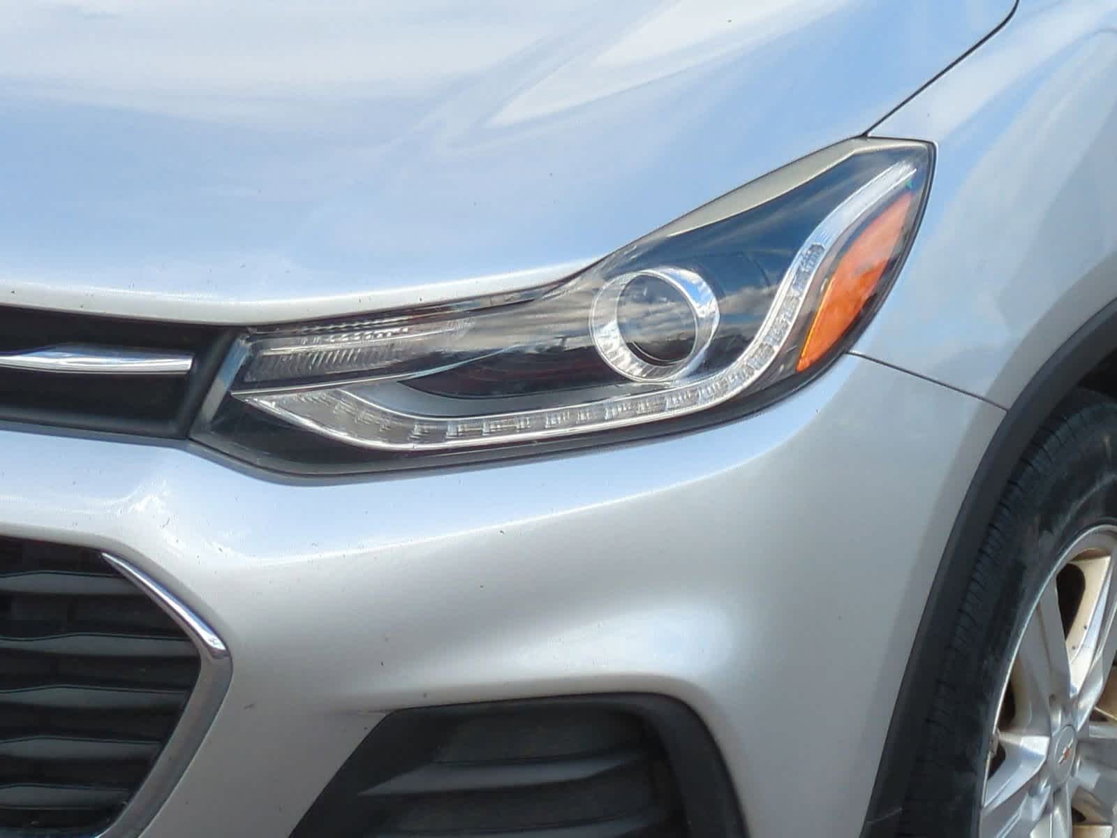 Thumbnail: 2018 Chevrolet Trax - 11