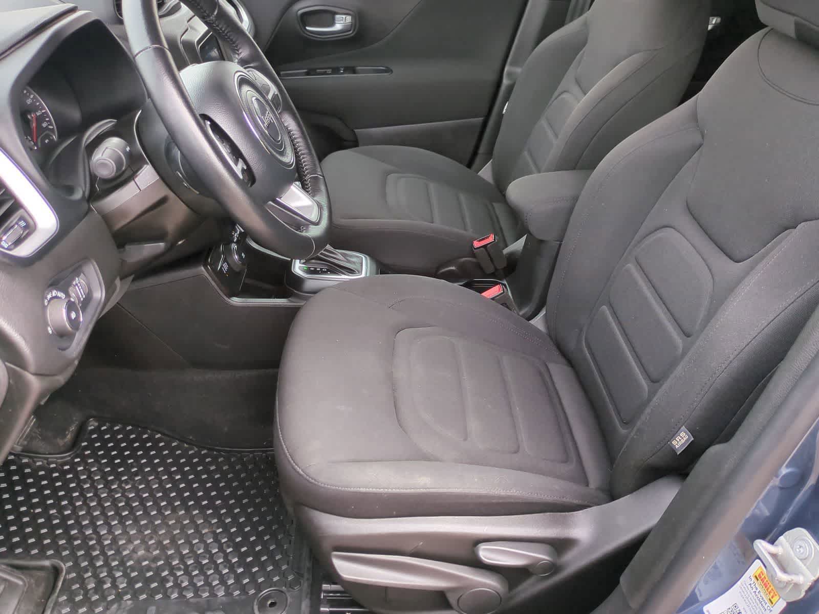 Thumbnail: 2020 Jeep Renegade - 16