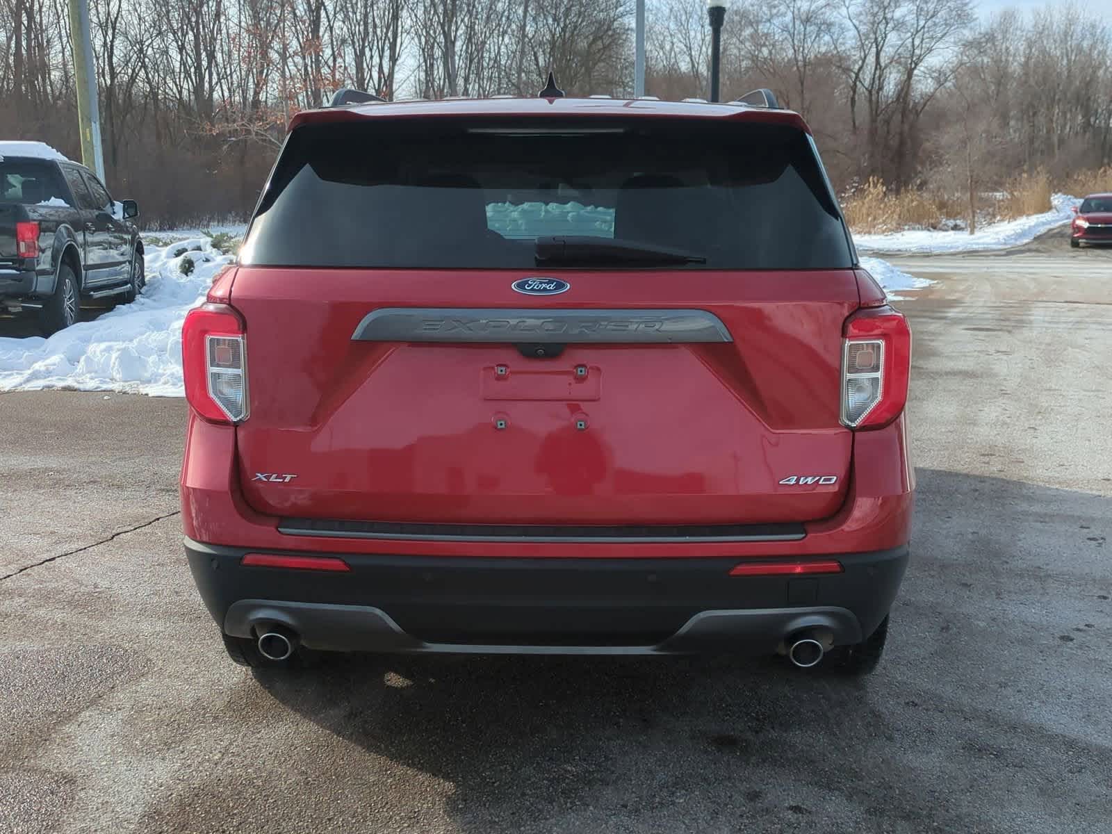 Thumbnail: 2021 Ford Explorer - 7