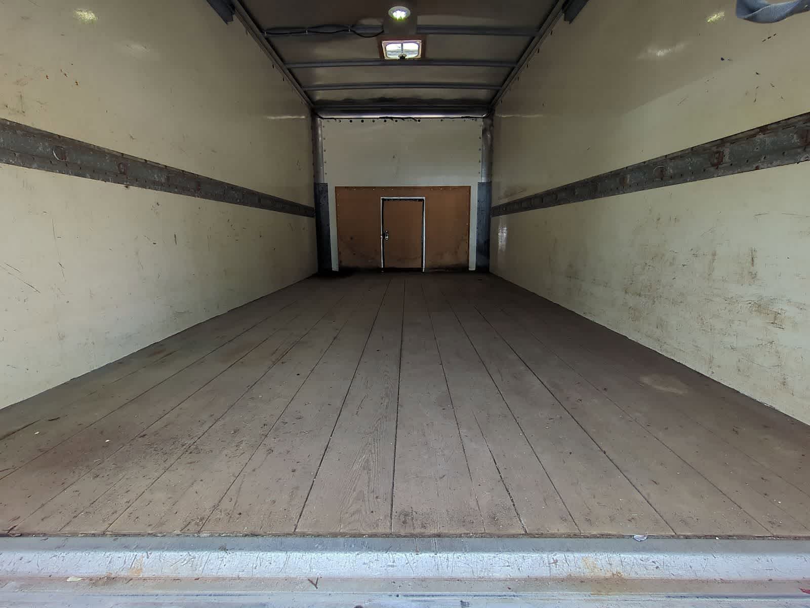 Thumbnail: 2016 Ford Econoline - 30