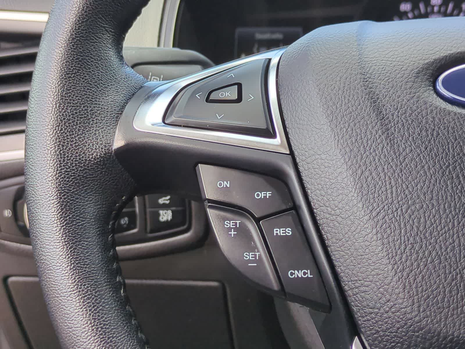 Thumbnail: 2024 Ford Edge - 24