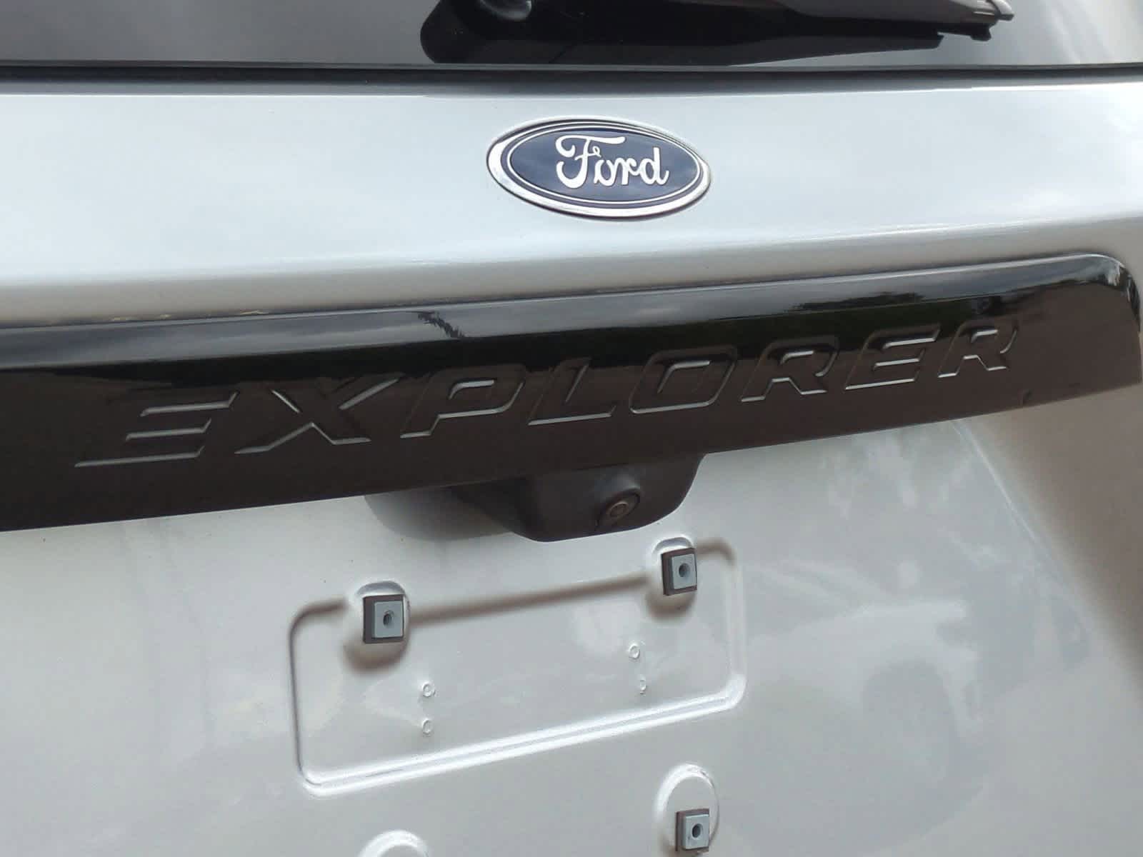 Thumbnail: 2023 Ford Explorer - 13