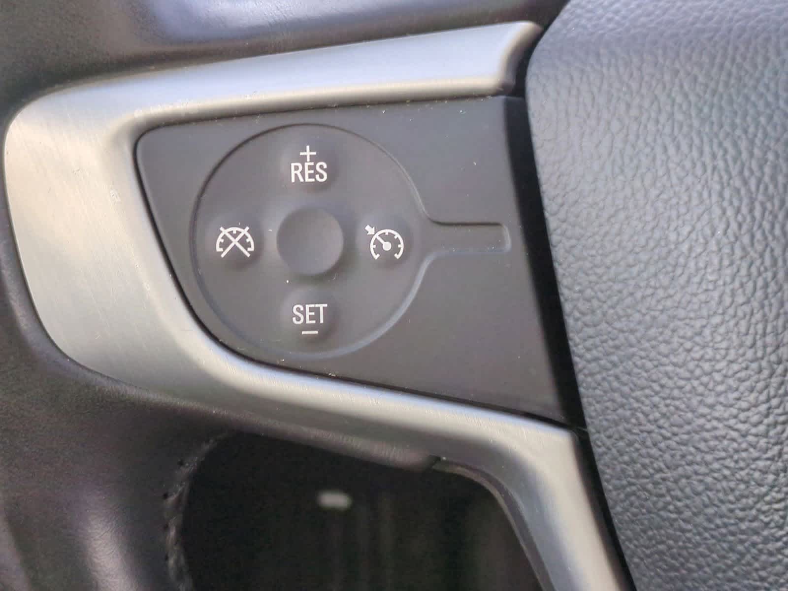 Thumbnail: 2018 GMC Terrain - 25