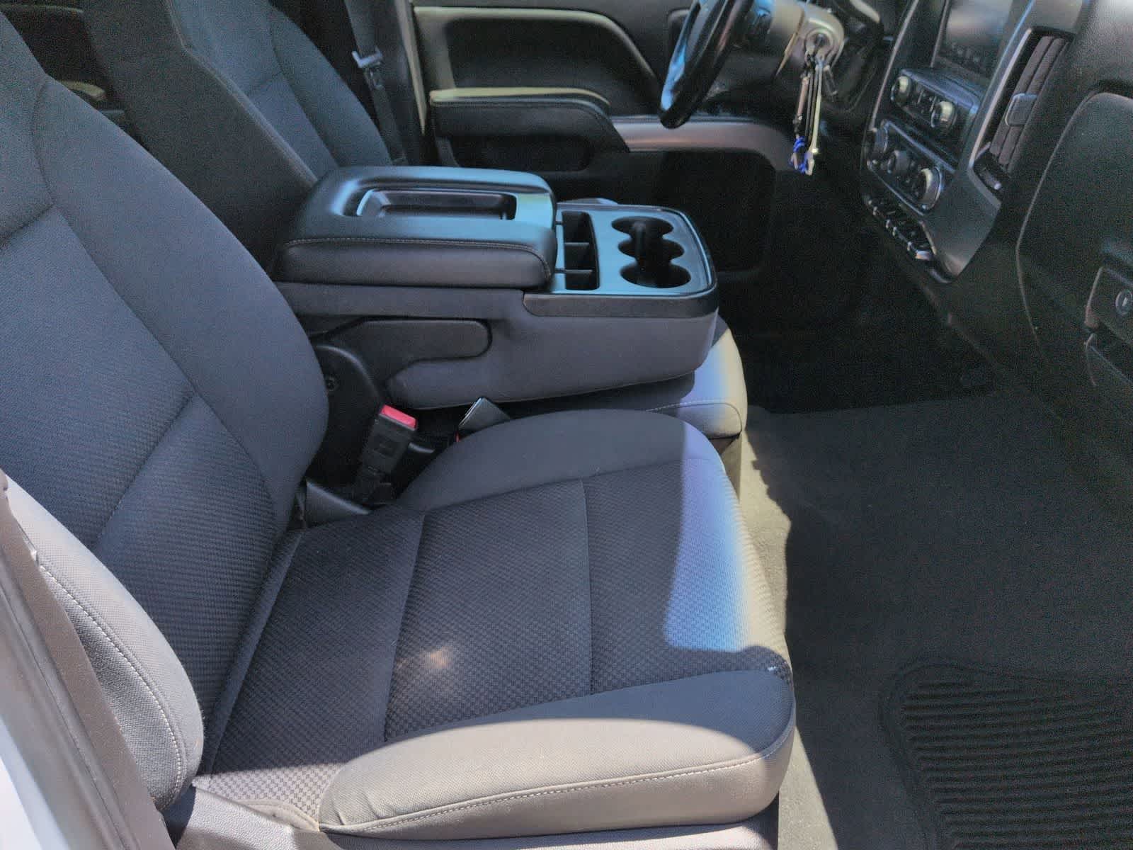 Thumbnail: 2018 Chevrolet Silverado 1500 - 21