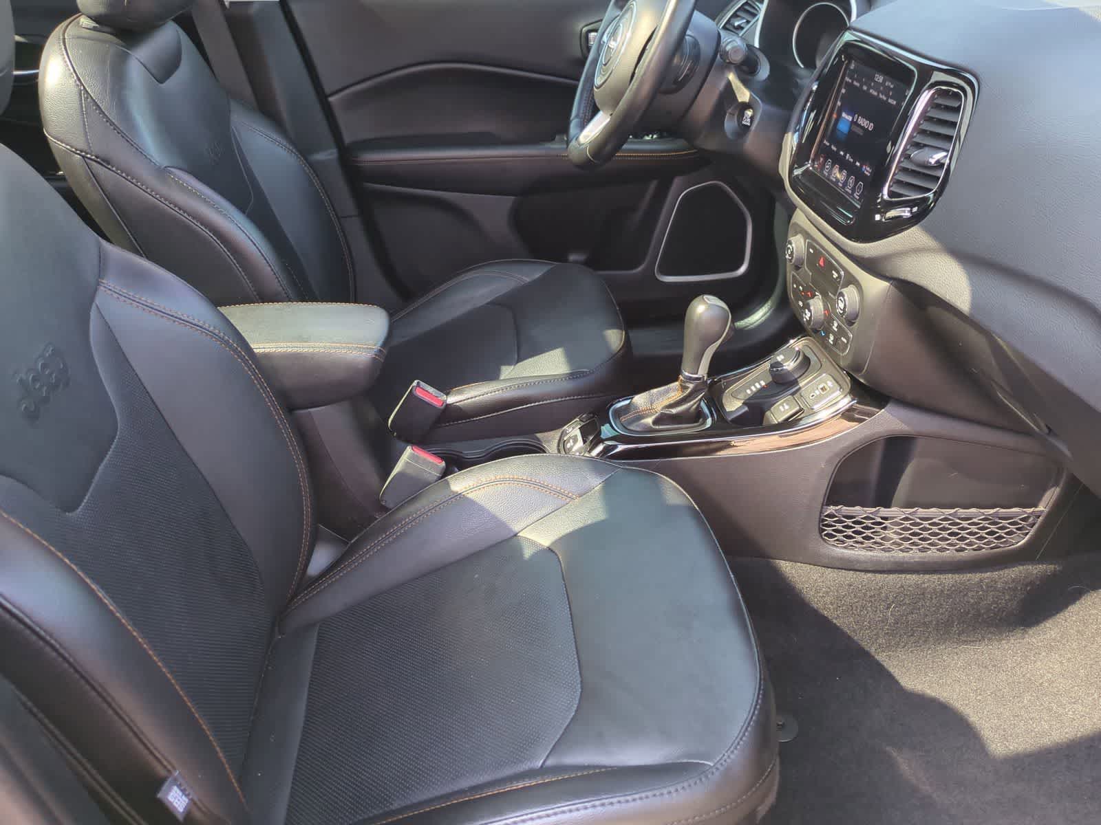 Thumbnail: 2020 Jeep Compass - 22