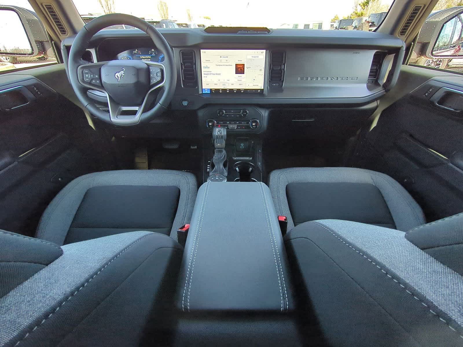 Thumbnail: 2025 Ford Bronco - 15