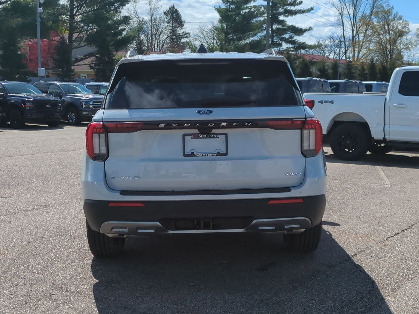 Thumbnail: 2026 Ford Explorer - 7