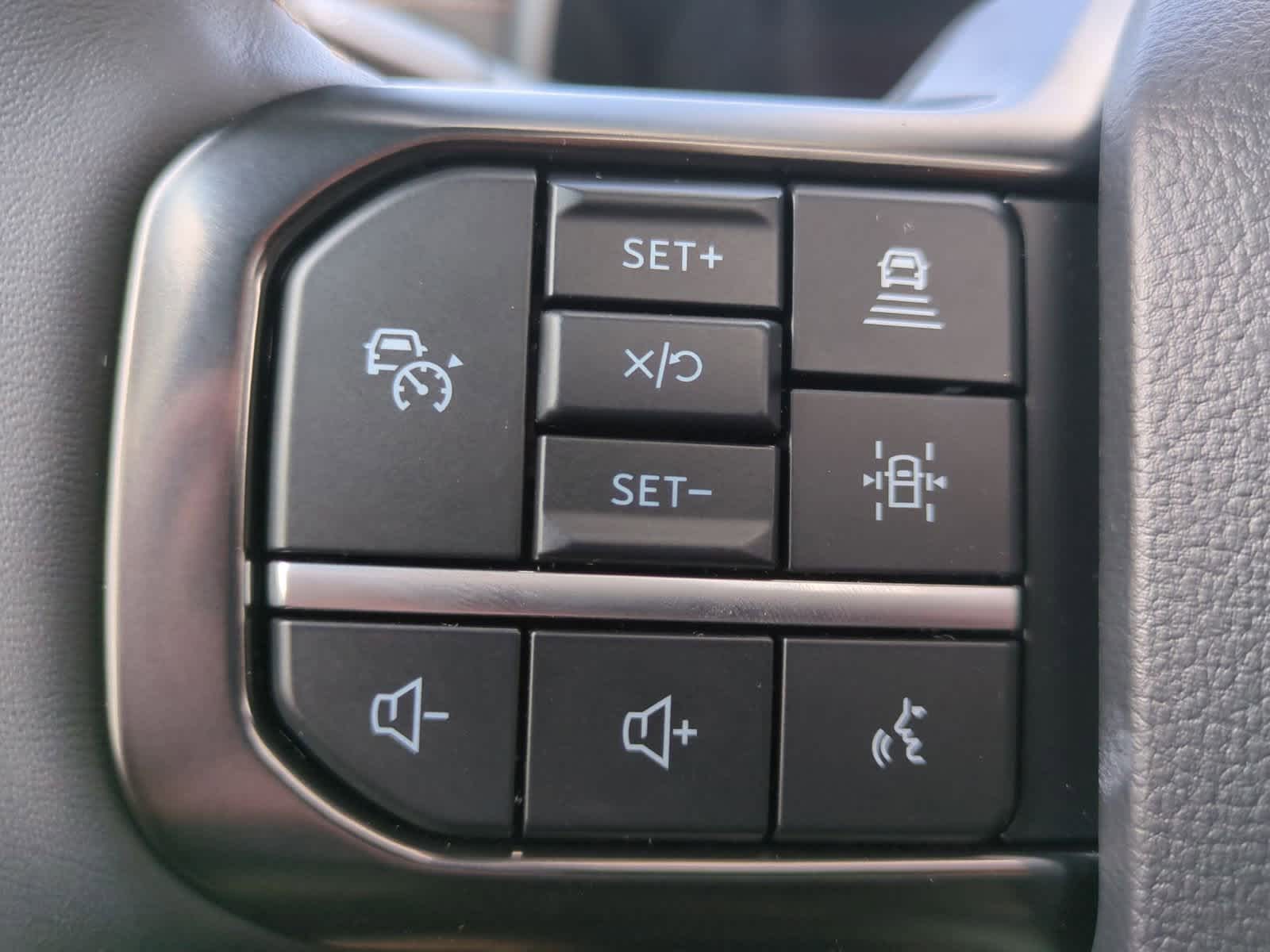 Thumbnail: 2024 Ford Expedition MAX - 25